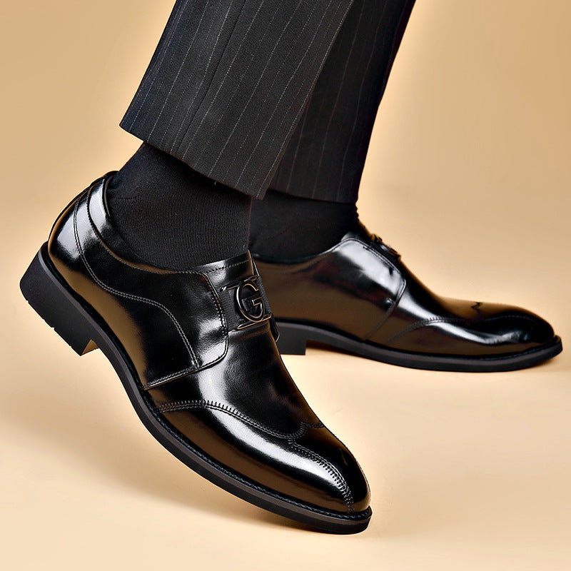 Puntige leren herenschoenen