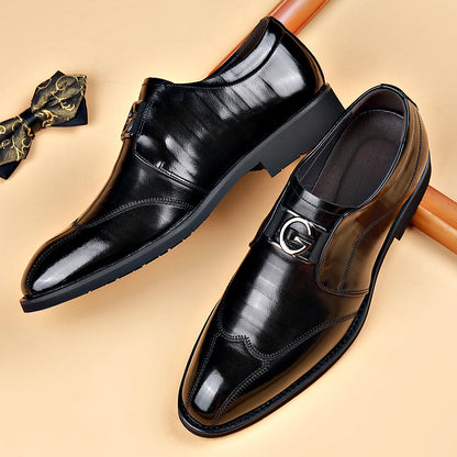 Puntige leren herenschoenen